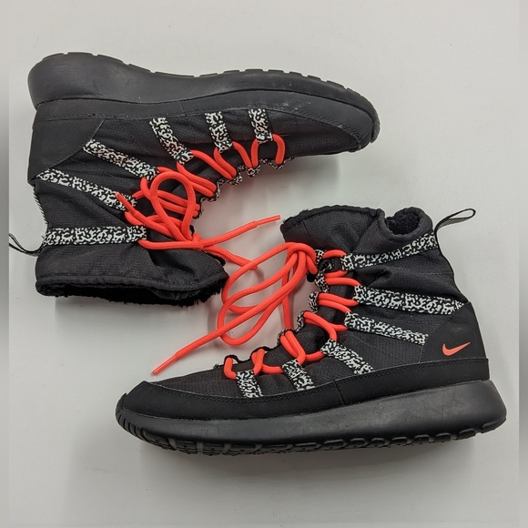 NIKE Roshe Run Black Nylon Lace Up Running Sneaker Boots Youth Sz 6 / Wmn's Sz 8 - Picture 10 of 14